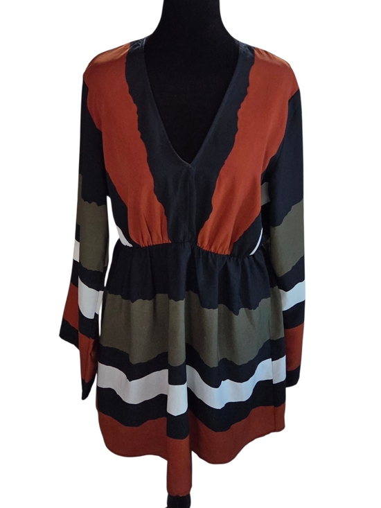 Renee C USA Dresses & Skirts - Renee C Colorblock Long Sleeve Mini Dress Made In USA Size L